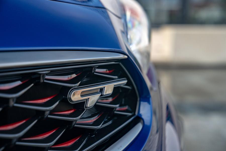 Логотип Kia Forte GT (BD) 2019 года  (NA) (фото 16 из 32)
